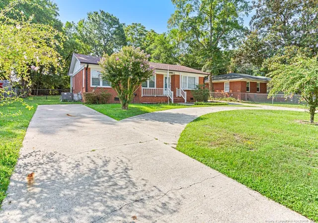 3rd image of 1115 Martindale Dr, Fayetteville, NC 28304 | MLS# 768126