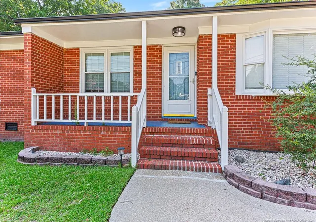 4th image of 1115 Martindale Dr, Fayetteville, NC 28304 | MLS# 768126