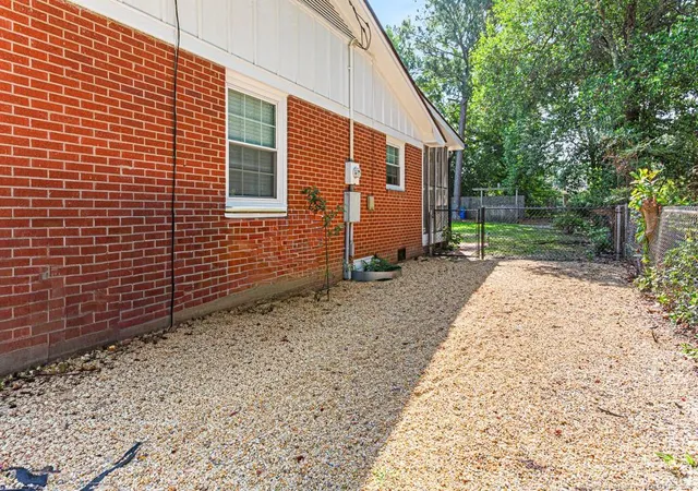 5th image of 1115 Martindale Dr, Fayetteville, NC 28304 | MLS# 768126