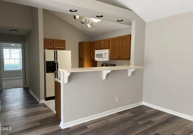 3rd image of 513 High Ridge Dr, Durham, NC 27707 | MLS# 10188139