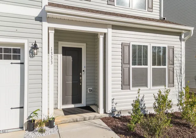 2nd image of 1333 Amos Park St, Fuquay Varina, NC 27526 | MLS# 10188054