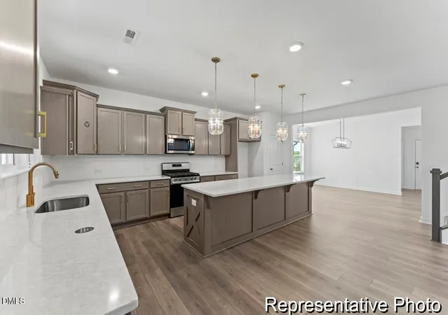 2nd image of 74 Open Meadow Ct #93, Lillington, NC 27546 | MLS# 10188048