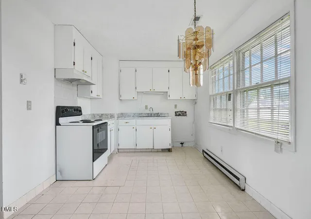 4th image of 5005 Royal Acres Rd, Raleigh, NC 27610 | MLS# 10188058