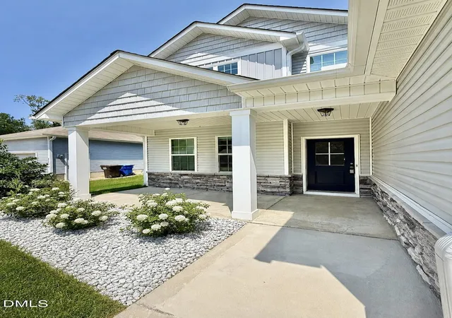 3rd image of 325 Whetstone Dr, Angier, NC 27501 | MLS# 10188089