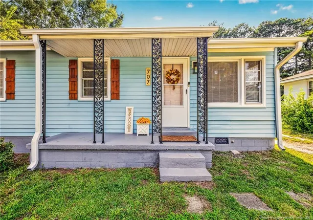 3rd image of 707 Commerce Street, Fayetteville, NC 28305 | MLS# 768112