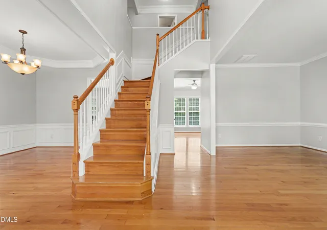 5th image of 5325 Granada Hills Dr, Raleigh, NC 27613 | MLS# 10188158