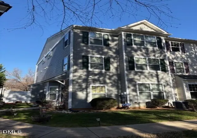 3rd image of 2120 Breezeway Dr #113, Raleigh, NC 27614 | MLS# 10188170