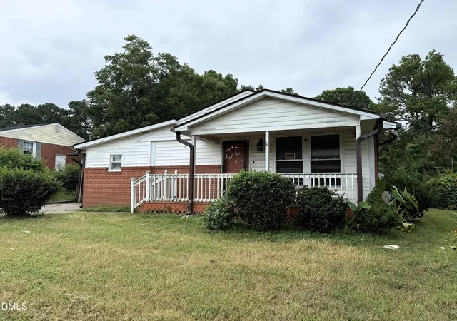 1st image of 808 Campanella Ln, Raleigh, NC 27610 | MLS# 10188124