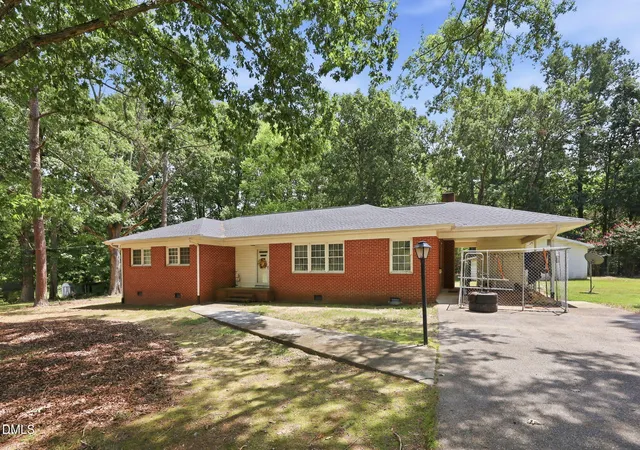 Photo 3 of Sale Pending at 1136 Mountain Creek Rd, Oxford, NC 27565 | MLS# 10188304 | Listing updated on 2026-09-09