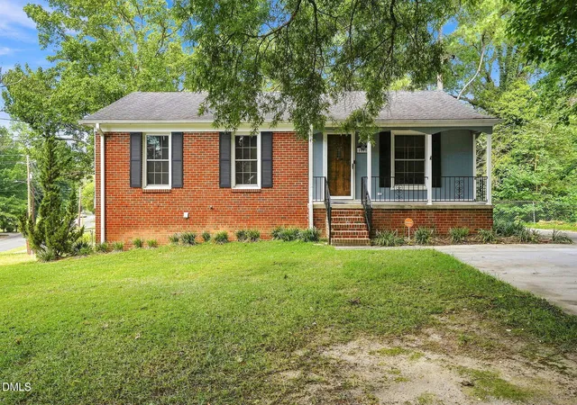 1st image of 1008 Beverly Dr, Raleigh, NC 27610 | MLS# 10188097