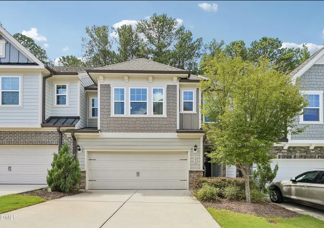 Townhouse for sale at 605 Newlyn Dr, Raleigh, NC 27606 | MLS# 10188084