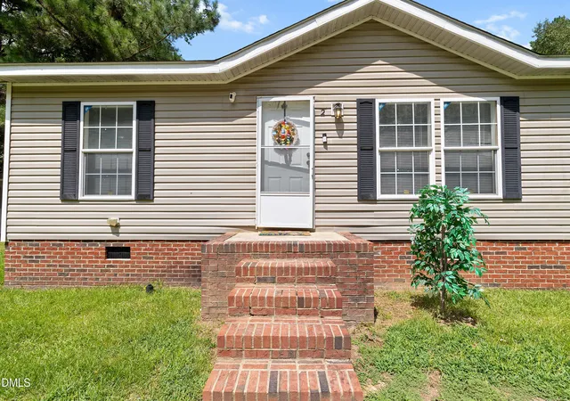 Photo 2 of Sale Pending at 2 Riverview Rd, Erwin, NC 28339 | MLS# 10188185 | Listing updated on 2026-09-26
