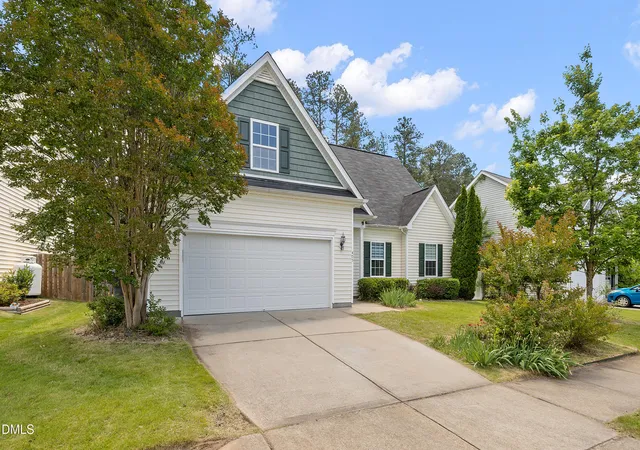 4th image of 405 Braxcarr St, Holly Springs, NC 27540 | MLS# 10188092