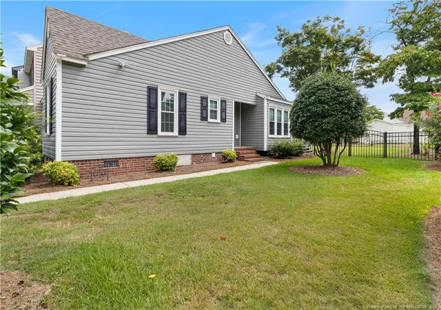 Photo 3 of Sale Pending at 4844 Pinedale Blvd, Lumberton, NC 28358 | MLS# 768025 | Listing updated on 2026-08-28