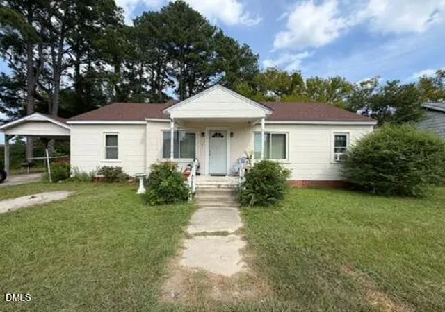1st image of 107 Grady St, Four Oaks, NC 27524 | MLS# 10188253