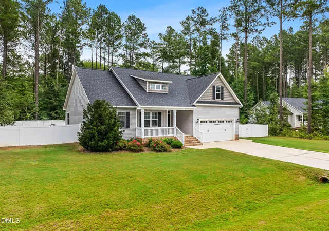 Photo 3 of Sale Pending at 57 Highclere Ln, Selma, NC 27576 | MLS# 10188149 | Listing updated on 2026-08-26