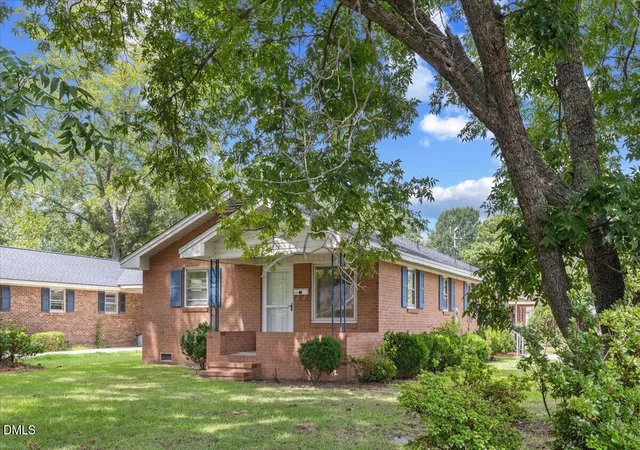 Photo 3 of Single family home for sale at 909 N Audubon Ave, Goldsboro, NC 27530 | MLS# 10188150 | Listing updated on 2026-08-31
