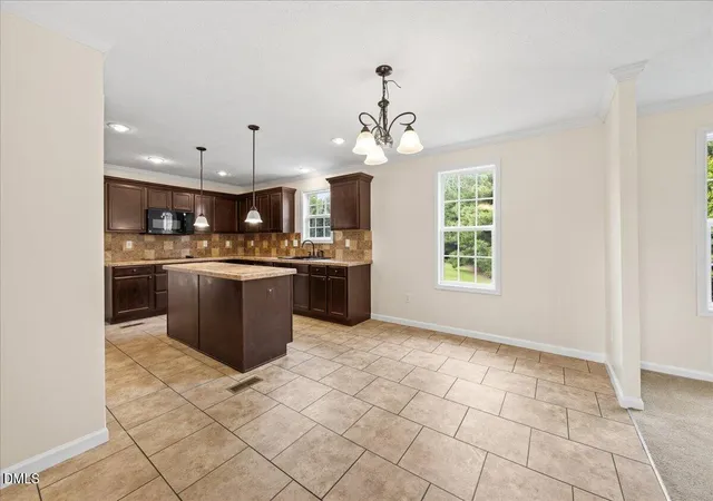 Photo 3 of Single family home for sale at 864 Cori Ct, Nashville, NC 27856 | MLS# 10188156 | Listing updated on 2026-08-29
