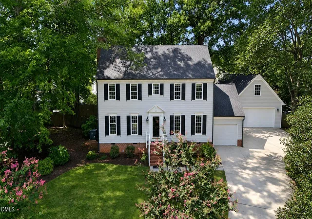 Photo 1 of Sale Pending at 4605 Old Village Rd, Raleigh, NC 27612 | MLS# 10188669 | Listing updated on 2026-09-01