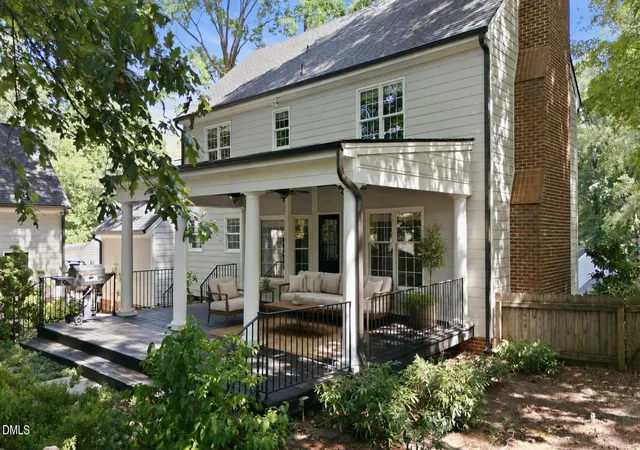 Photo 3 of Sale Pending at 4605 Old Village Rd, Raleigh, NC 27612 | MLS# 10188669 | Listing updated on 2026-09-01