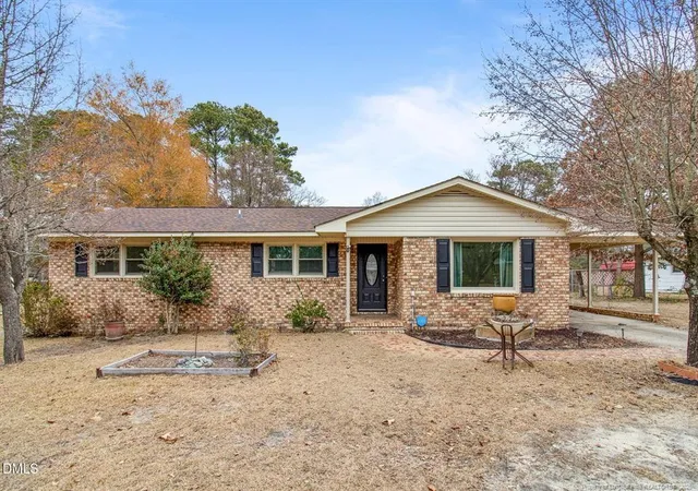Photo 3 of Single family home for sale at 513 Maxine St, Fayetteville, NC 28303 | MLS# 768164 | Listing updated on 2026-08-22