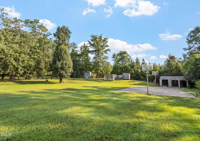 25th image of 2512 Sundial Cir, Durham, NC 27704 | MLS# 10188180