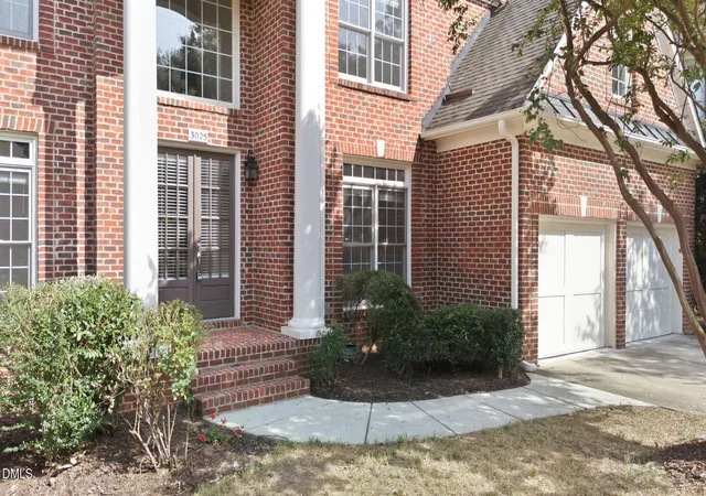 5th image of 3025 Olde Weatherstone Wy, Cary, NC 27513 | MLS# 10188205