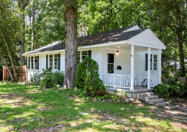 3rd image of 2000 Spruce St, Fayetteville, NC 28303 | MLS# 10188195