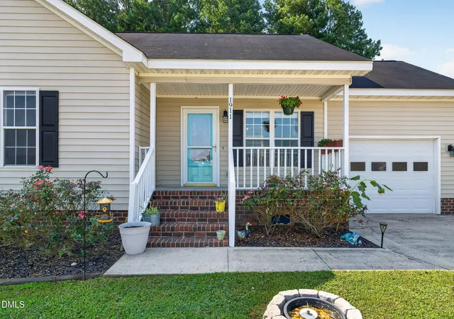 Photo 3 of Sale Pending at 1911 Nahunta Rd, Pikeville, NC 27863 | MLS# 10188345 | Listing updated on 2026-09-06