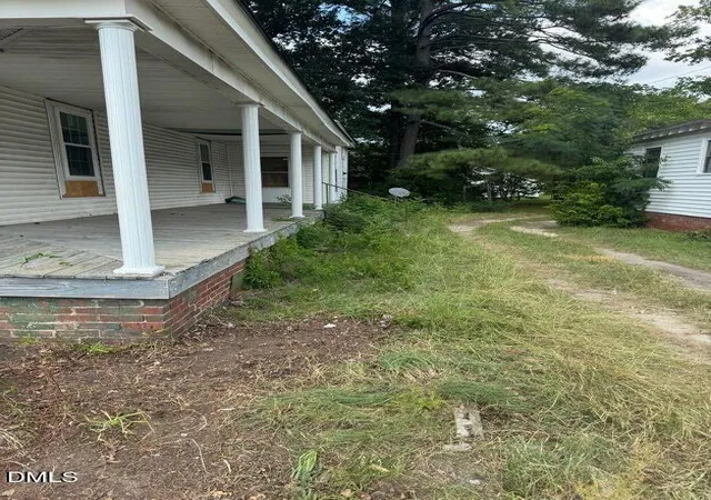 4th image of 922 Nashville Rd, Rocky Mount, NC 27803 | MLS# 10188201