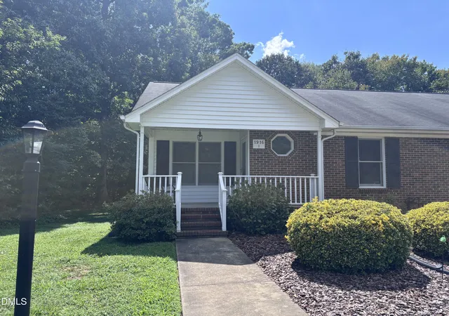 1st image of 1916 Malone Rd #Apt I, Burlington, NC 27215 | MLS# 10188217