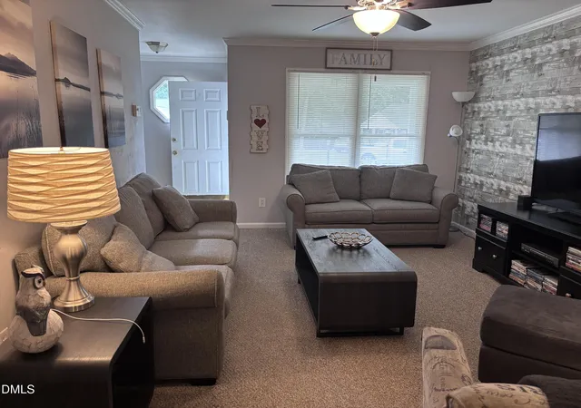 3rd image of 1916 Malone Rd #Apt I, Burlington, NC 27215 | MLS# 10188217