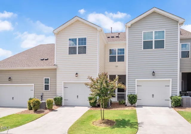 Photo 2 of Townhouse for sale at 211 Amethyst Wy, Durham, NC 27703 | MLS# 10189289 | Listing updated on 2026-08-28