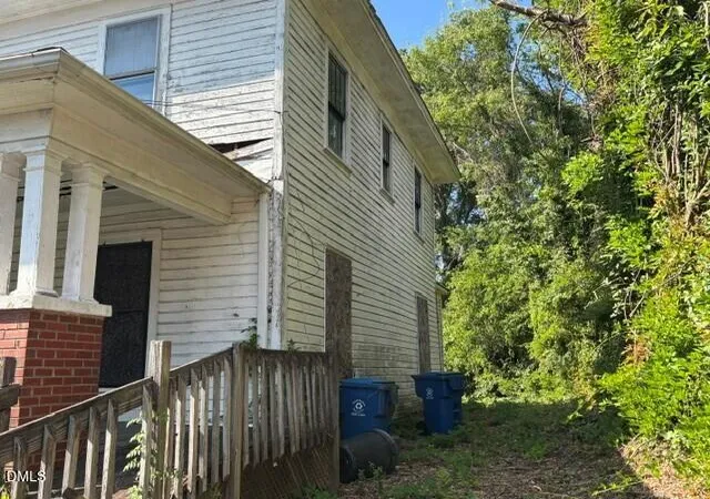 Photo 3 of Single family home for sale at 115 E Umstead St E, Durham, NC 27707 | MLS# 10188425 | Listing updated on 2026-08-25