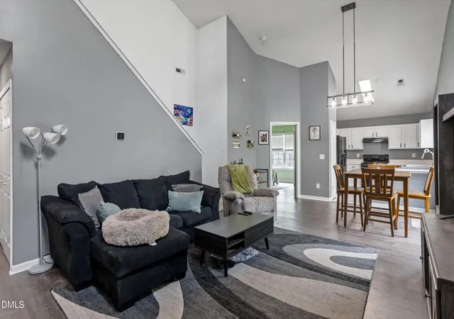 Photo 3 of Sale Pending at 11025 Feather Grass Lane, Raleigh, NC 27613 | MLS# 10188530 | Listing updated on 2026-09-02