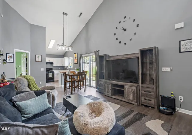 Photo 3 of Sale Pending at 11025 Feather Grass Lane, Raleigh, NC 27613 | MLS# 10188530 | Listing updated on 2026-09-02