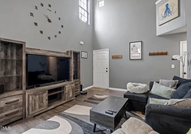 Photo 4 of Sale Pending at 11025 Feather Grass Lane, Raleigh, NC 27613 | MLS# 10188530 | Listing updated on 2026-09-02