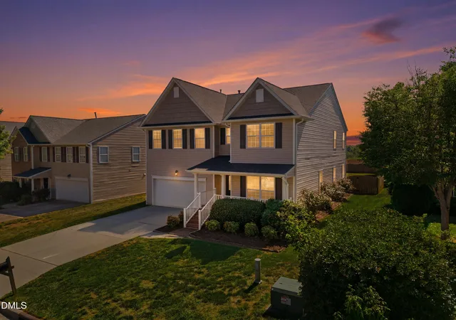 Photo 1 of Single family home for sale at 195 Creeks Edge Ct, Clemmons, NC 27012 | MLS# 10188332 | Listing updated on 2026-09-16