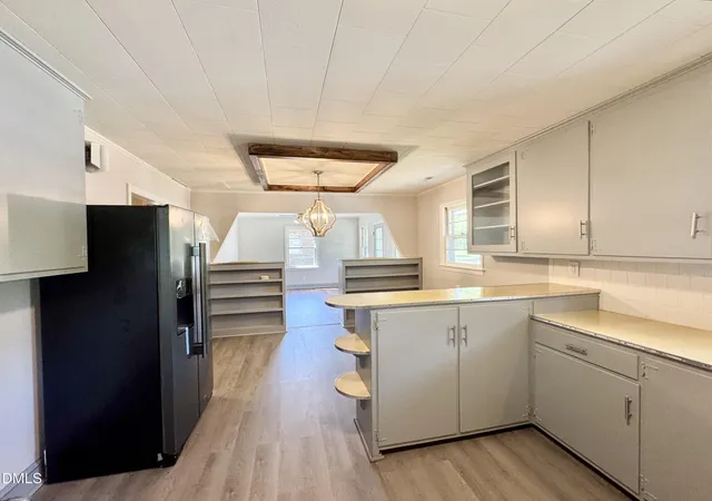 Photo 3 of Single family home for sale at 1426 Jackson St, Roxboro, NC 27573 | MLS# 10188294 | Listing updated on 2026-10-06