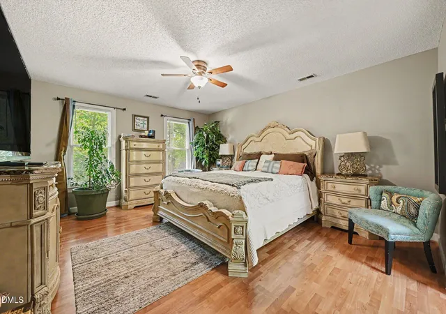 Photo 3 of Single family home for sale at 611 Flagstone Way, Durham, NC 27712 | MLS# 10189765 | Listing updated on 2026-08-31