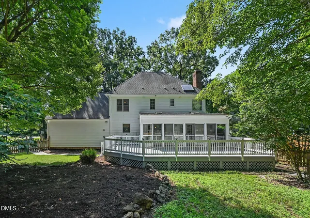 Photo 4 of Single family home for sale at 611 Flagstone Way, Durham, NC 27712 | MLS# 10189765 | Listing updated on 2026-08-31