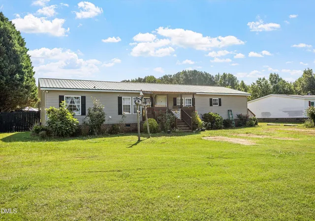 Photo 1 of Single family home for sale at 3177 Taylor's Store Rd, Nashville, NC 27856 | MLS# 10188388 | Listing updated on 2026-08-26