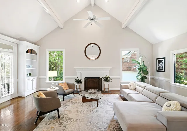 Photo 2 of Sale Pending at 3129 Eton Rd, Raleigh, NC 27608 | MLS# 10189373 | Listing updated on 2026-09-01