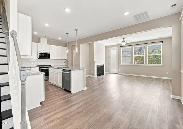 Photo 3 of Townhouse for sale at 755 Creekway Dr, Fuquay Varina, NC 27526 | MLS# 10189078 | Listing updated on 2026-09-11