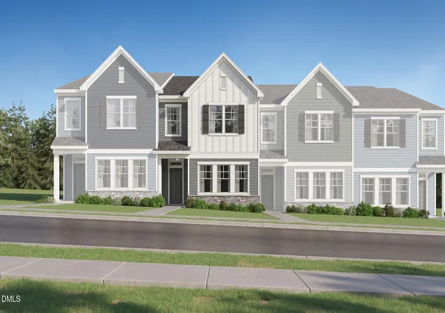 Photo 1 of Sale Pending at 328 Granite Knoll Ct, Rolesville, NC 27571 | MLS# 10188330 | Listing updated on 2026-08-25