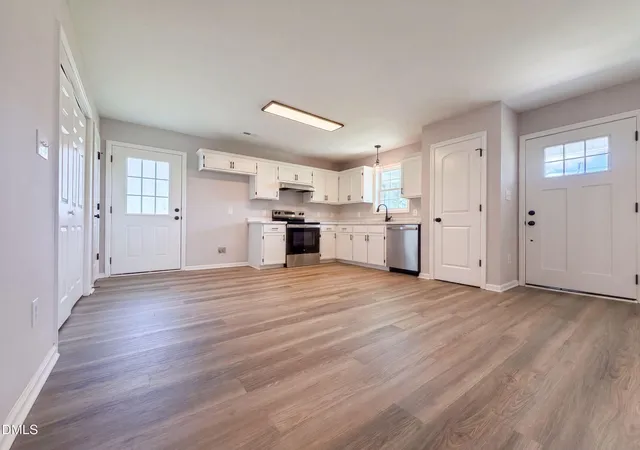 Photo 2 of Single family home for sale at 702 S Fayetteville Ave, Dunn, NC 28334 | MLS# 10189030 | Listing updated on 2026-09-17