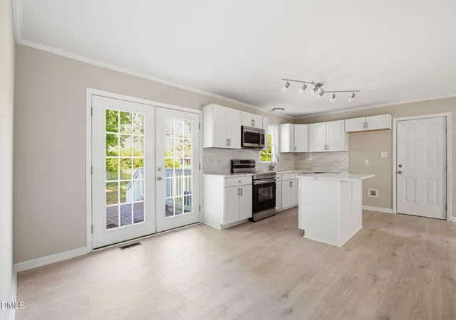 Photo 3 of Single family home for sale at 5337 Us 264A Hwy E, Wilson, NC 27893 | MLS# 10189473 | Listing updated on 2026-08-28