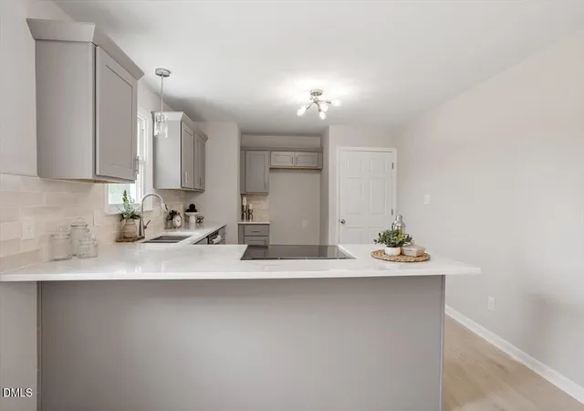 Photo 2 of Single family home for sale at 601 West St, Selma, NC 27576 | MLS# 10189475 | Listing updated on 2026-08-28