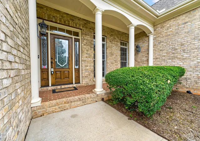Photo 3 of Sale Pending at 5321 Serather Ct, Garner, NC 27529 | MLS# 10188374 | Listing updated on 2026-09-16