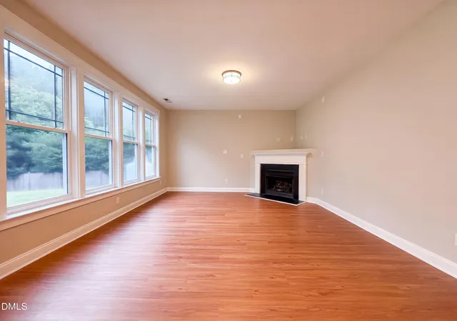 Photo 3 of Single family home for sale at 352 Collinsworth Dr, Clayton, NC 27527 | MLS# 10188361 | Listing updated on 2026-09-19